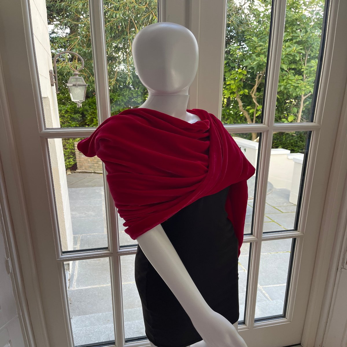 Pashmina silk velvet scarlet.