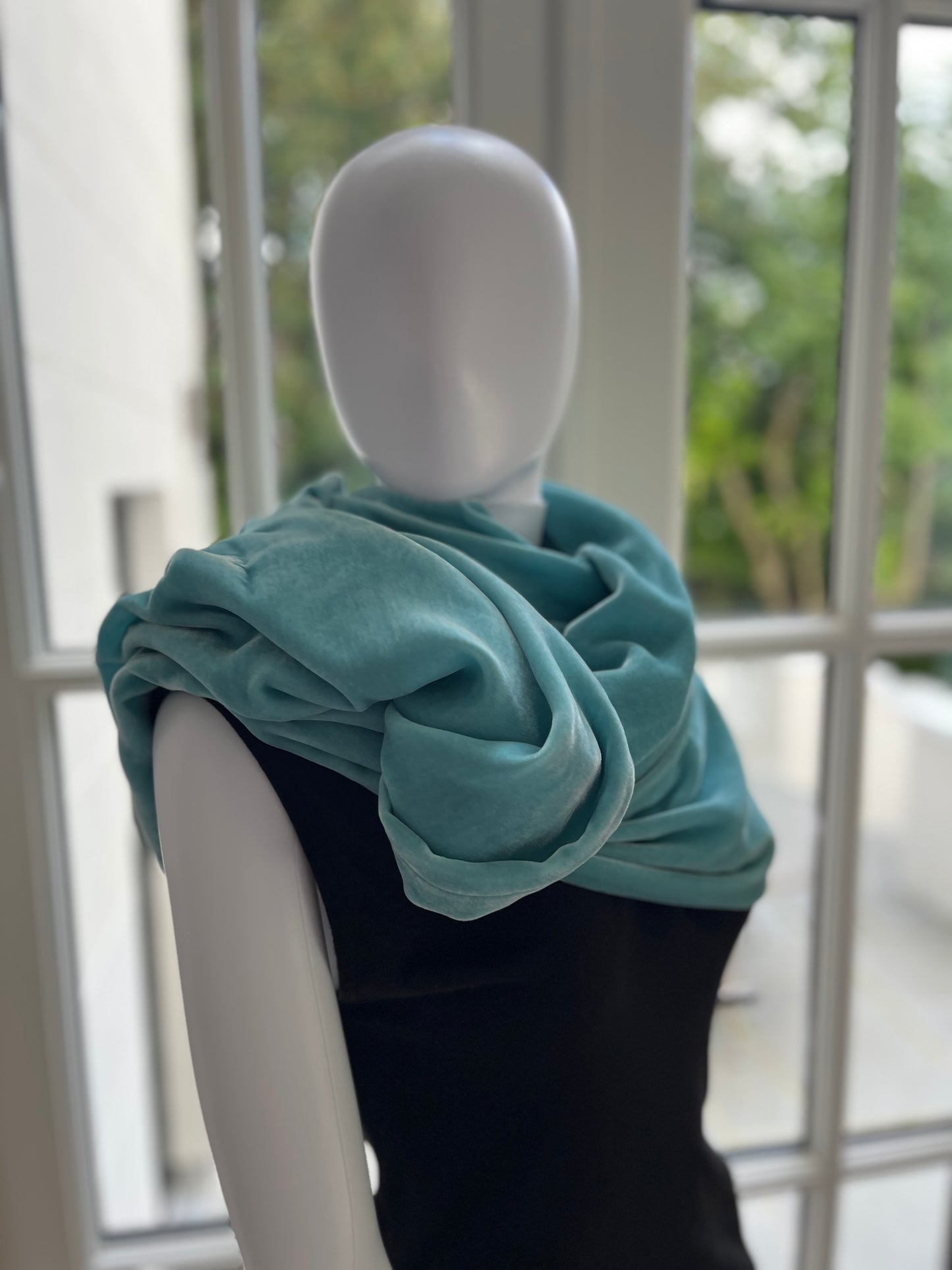 Pashmina silk velvet blue/green.